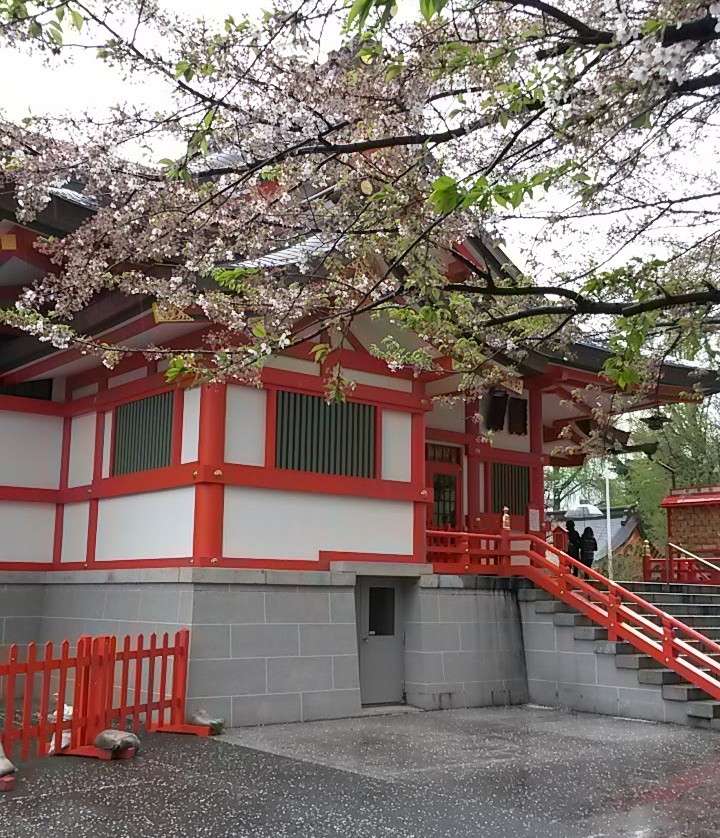 Hanazono Shrine